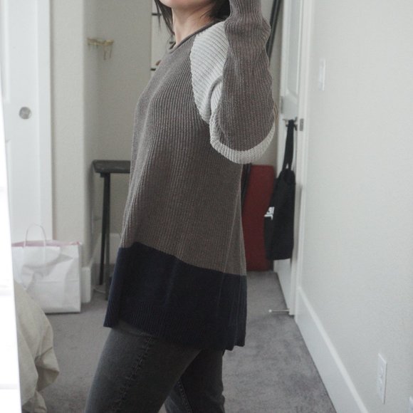 Silence + Noise Asymmetrical Color Block Sweater - Picture 5 of 7